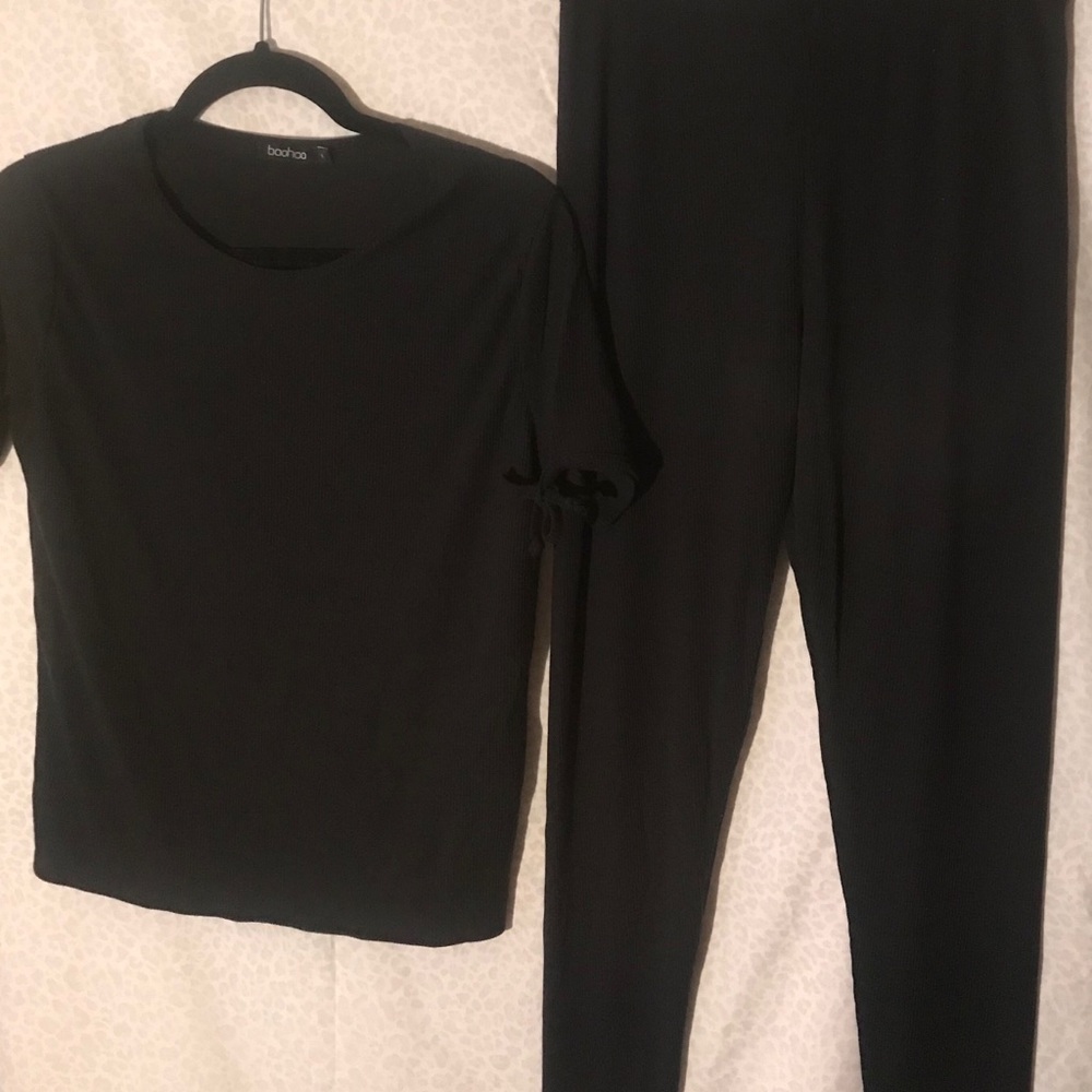 Boohoo loungewear set